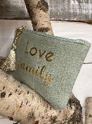 Pochette " LOVE family " Vert Amande 