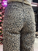 Jean Wideleg Léopard