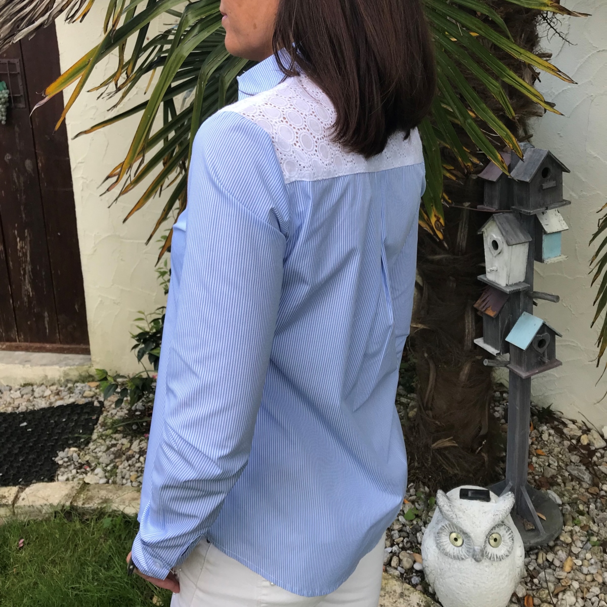 Chemise Anglaise à rayures bleues et broderie anglaise Le Shopping de