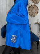 Coupe-Vent Bleu Vif