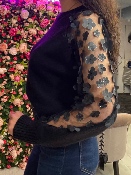 Pull Noir Manches Fleurs 3D