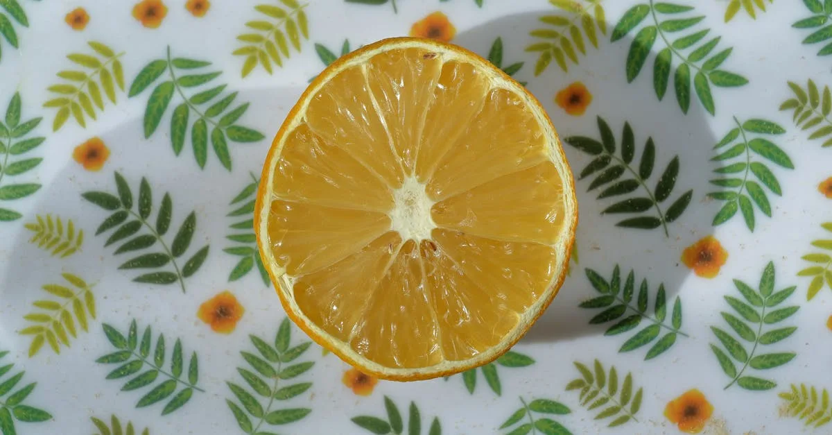 découvrez les résultats du sérum à la vitamine c typology : éclat amélioré, peau lumineuse et teint unifié grâce à une formule efficace et naturelle.
